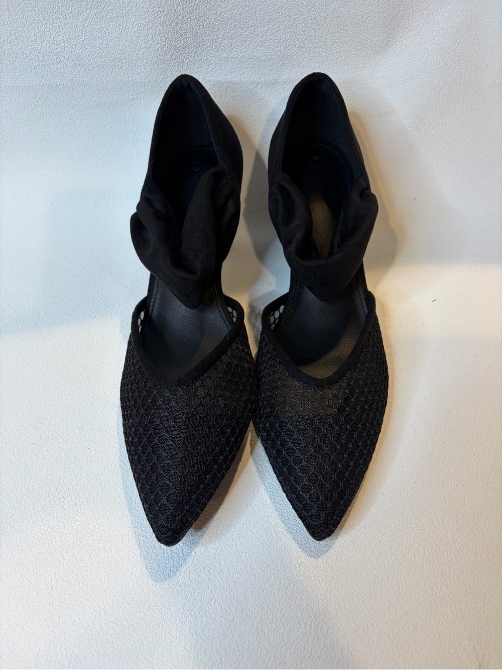 Coutgo Black Mesh Pointed Toe Kitten Heel Pumps Narrow Width Size 10